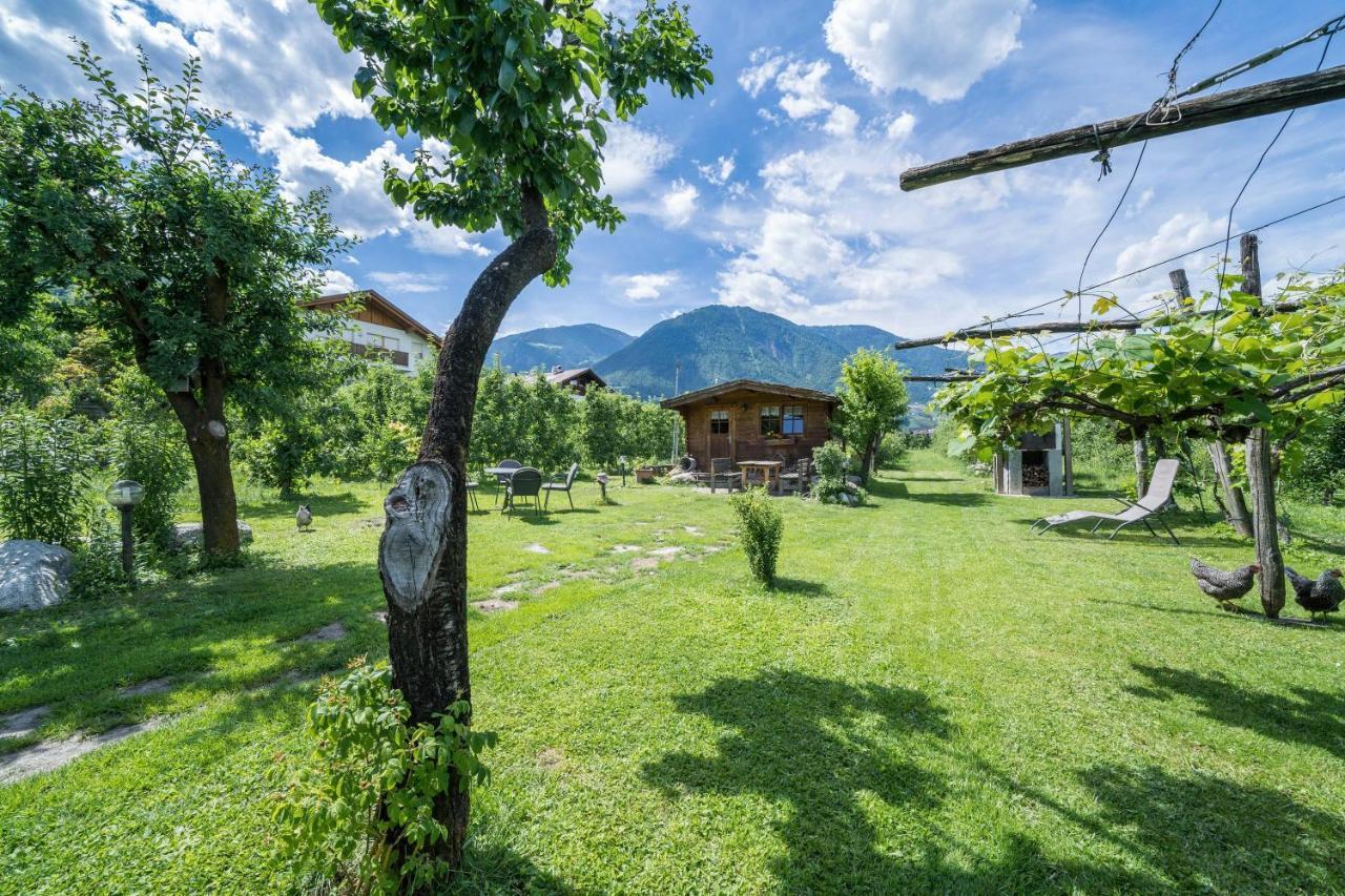 Apartment Tschigat Leilichhof Лана Екстериор снимка